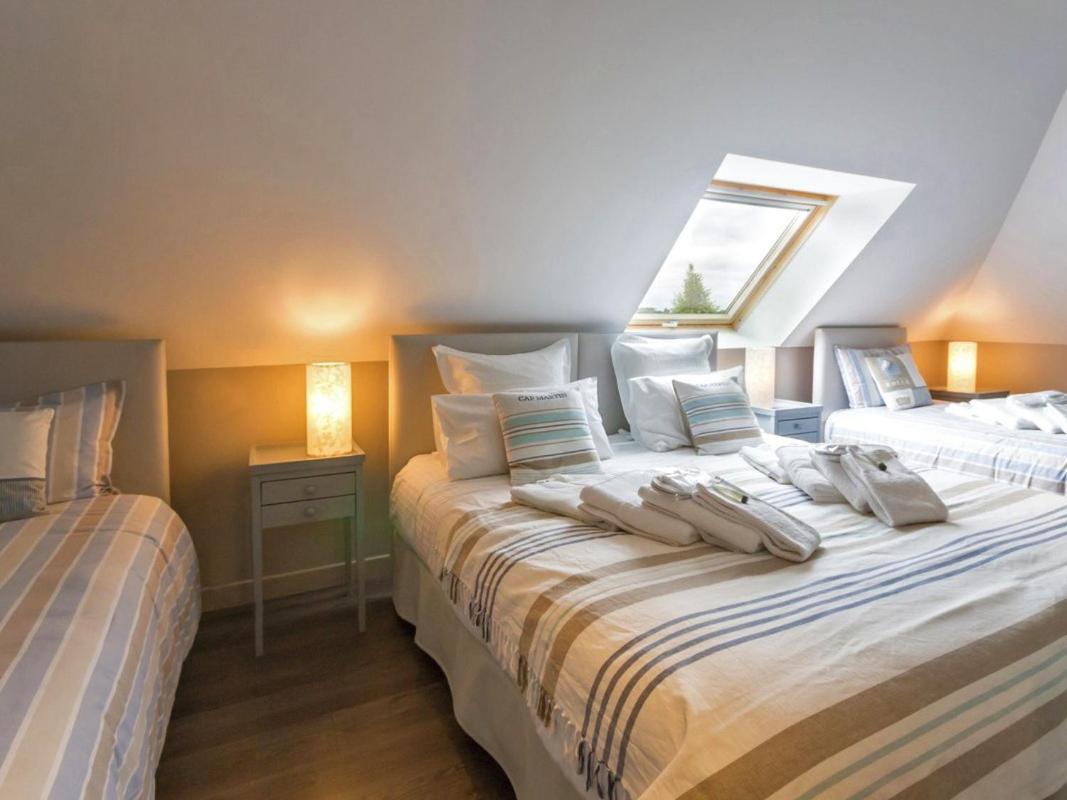 Hotel Au Pré Carré Plumergat Habitación foto
